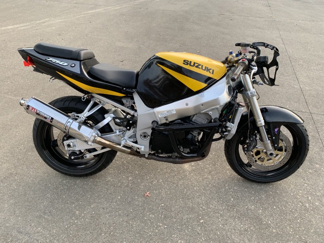 2002 Suzuki GSXR750